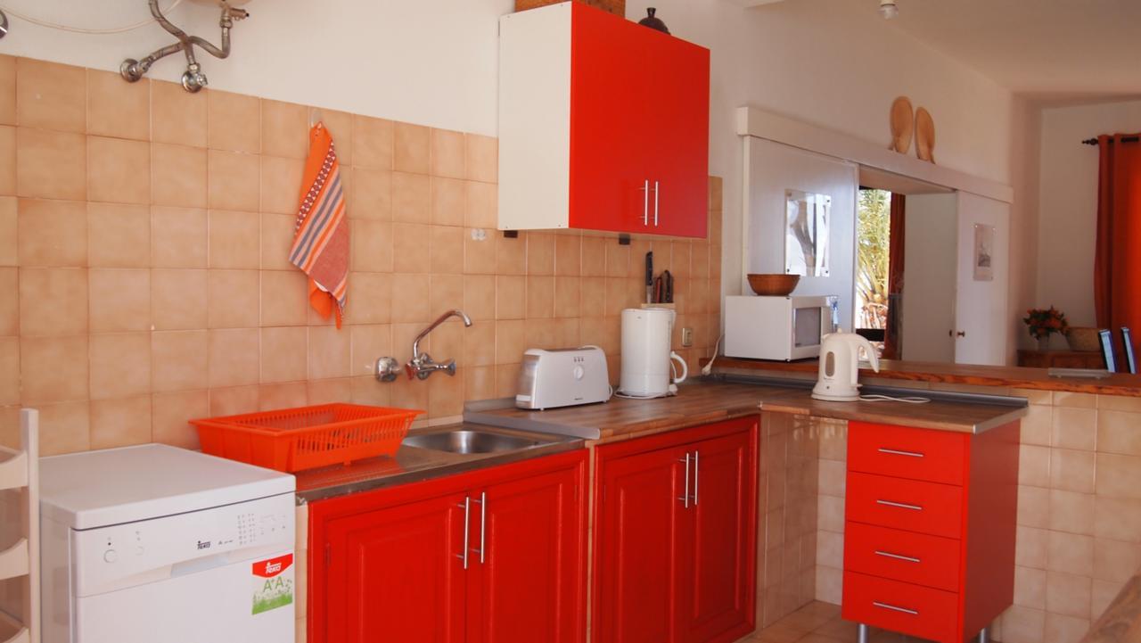 Ourmadeira - Villa Mary, Informal, Close To The Beach Porto Santo Bagian luar foto